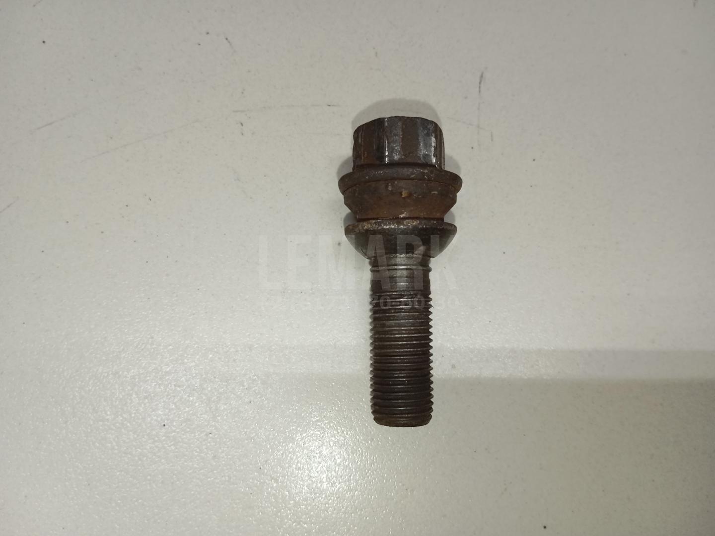 Болт колесный WHT002529 VAG