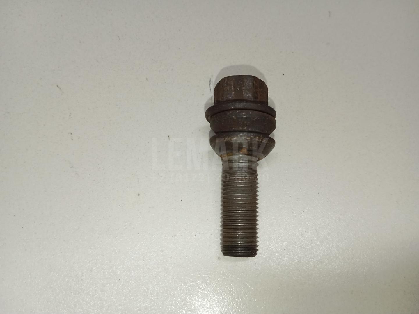 Болт колесный WHT002529 VAG