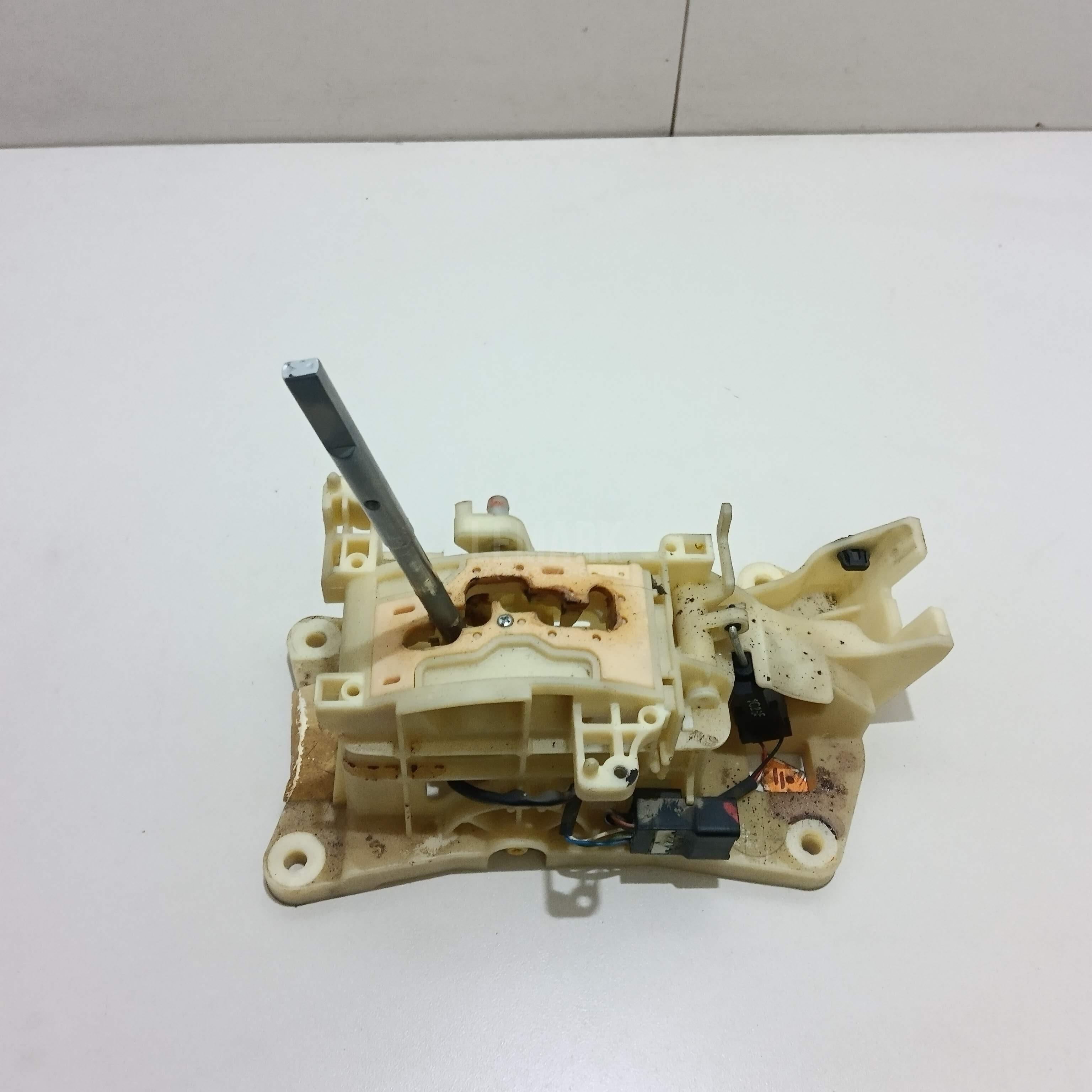Кулиса КПП 467001H300 Hyundai-Kia