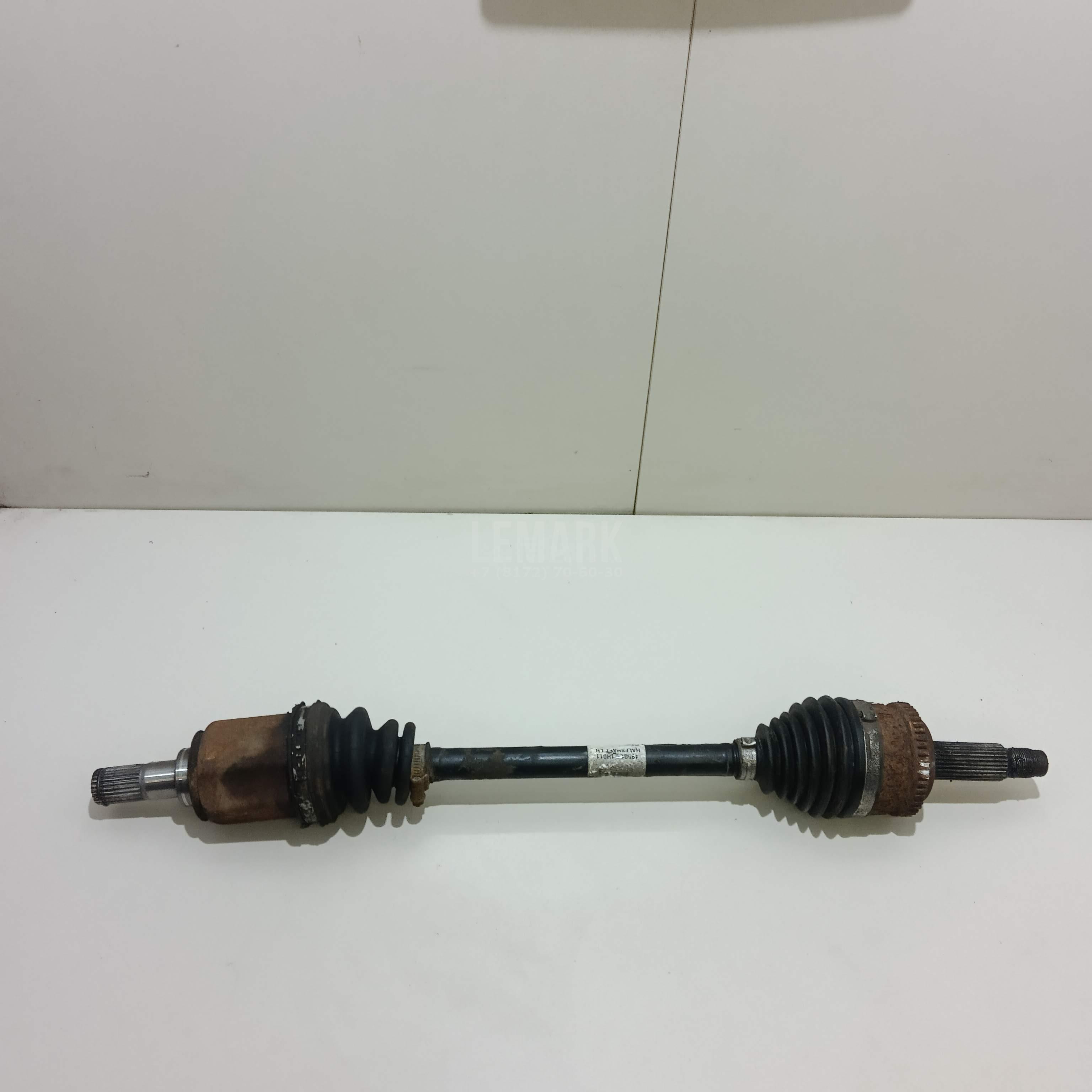 Полуось передняя левая 495011H011 Hyundai-Kia