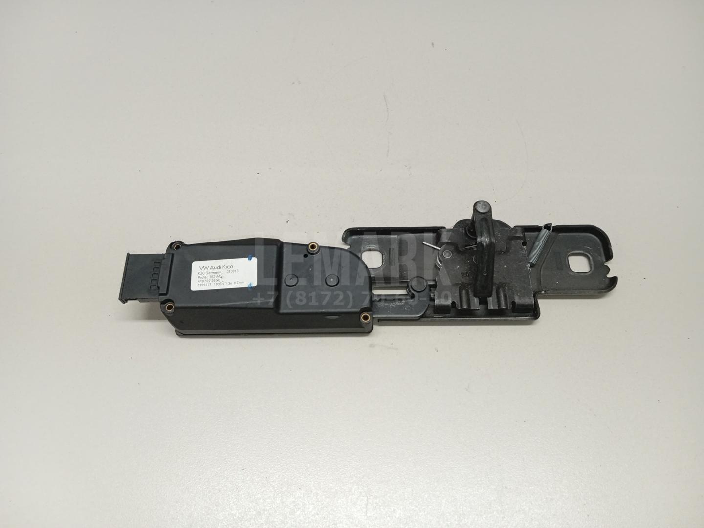 Ответная часть замка багажника 4F9827383E VAG