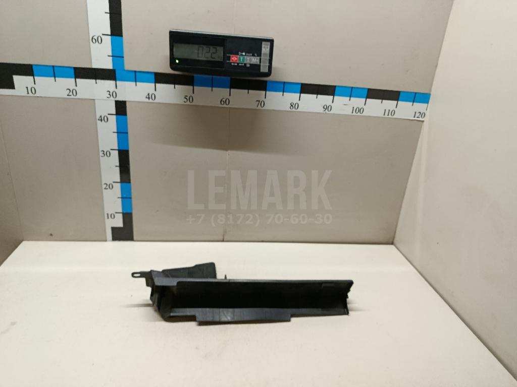 Воздуховод радиатора левый 62823BR20A Nissan