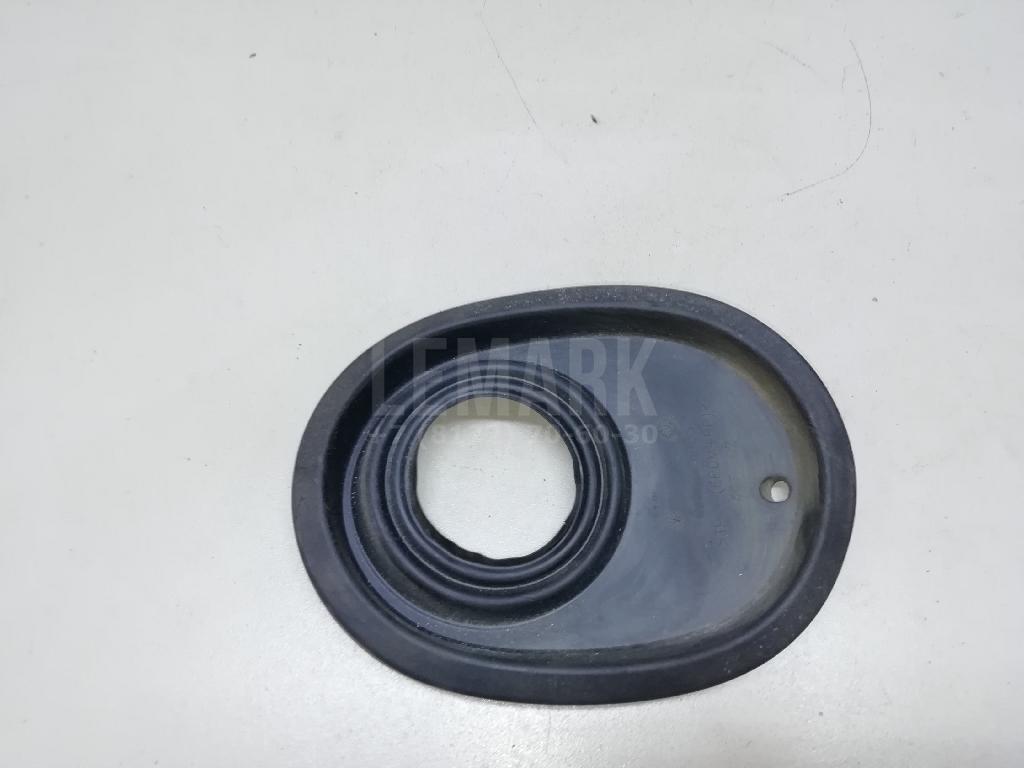 Уплотнитель горловины бензобака 5L6809933 VAG
