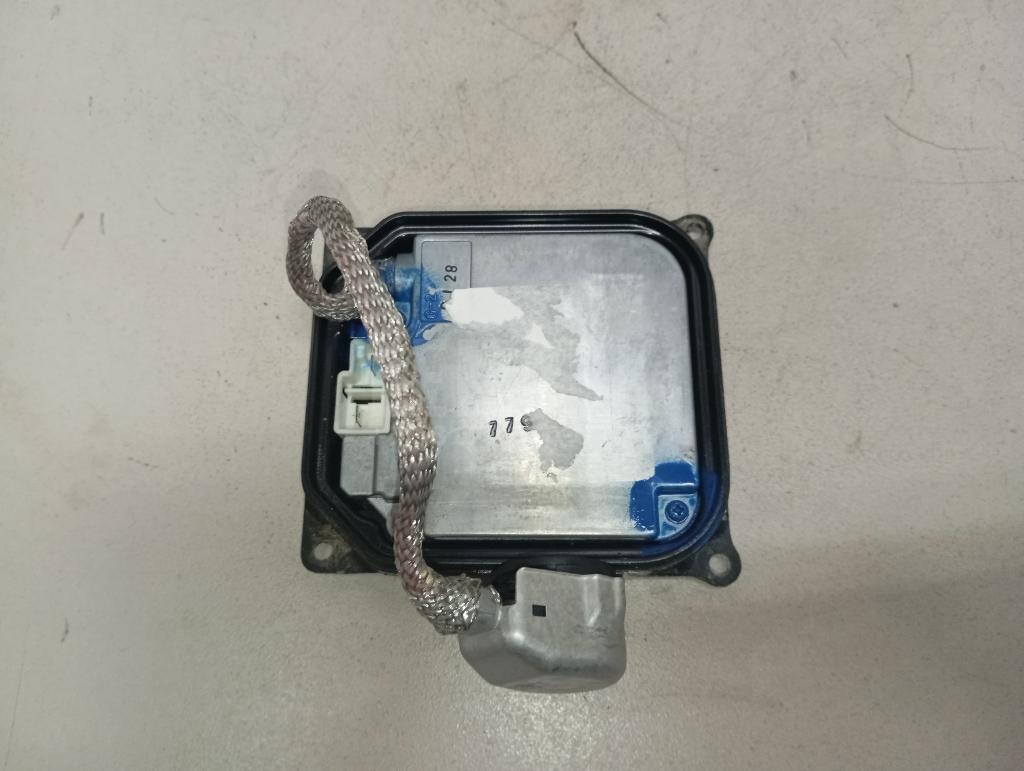 Блок ксеноновой лампы 8110733620 Toyota