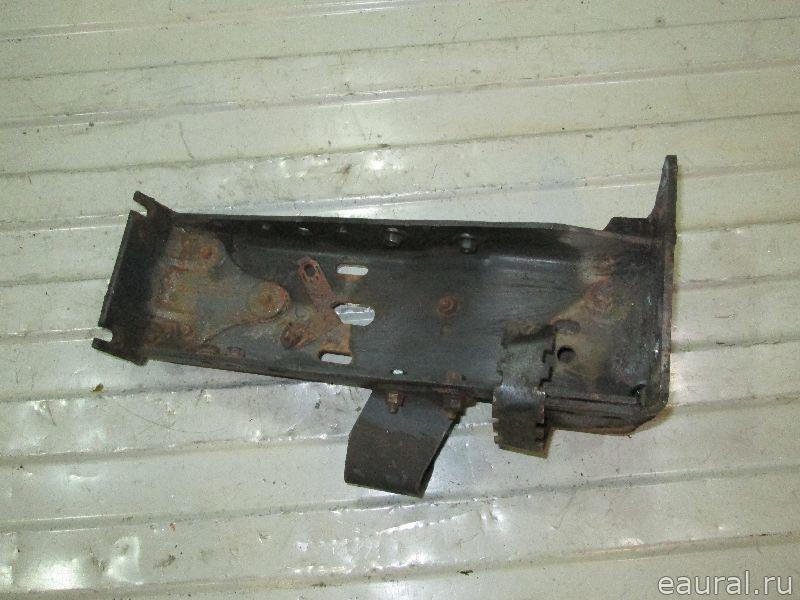 Кронштейн подножки