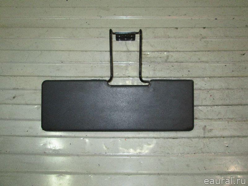 Козырек солнцезащитный (внутри)