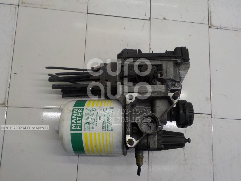 Осушитель скания 6. 9325100090 WABCO. Кран осушителя Скания. Разобрать осушитель Скания. Скания 4 устройство осушителя