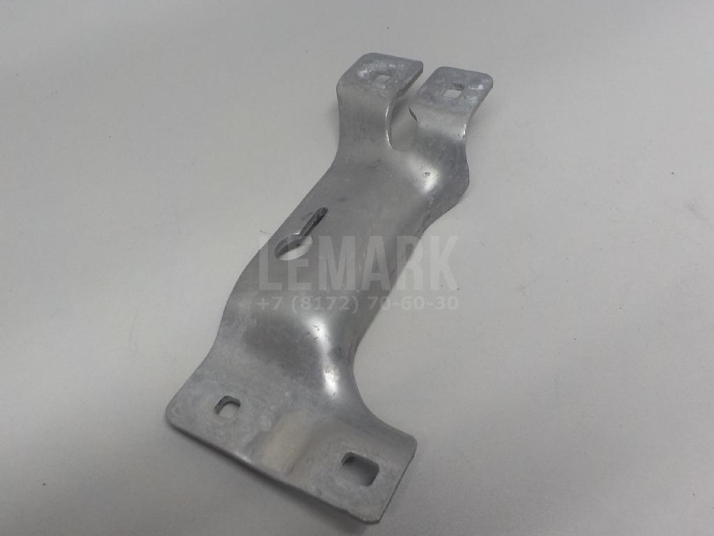 Кронштейн усилителя переднего бампера правый для  BMW X3 E83 2004-2010