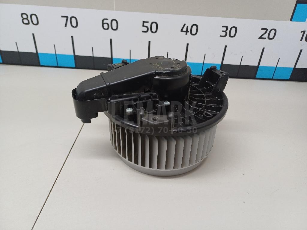 Моторчик отопителя 8710360410 Toyota