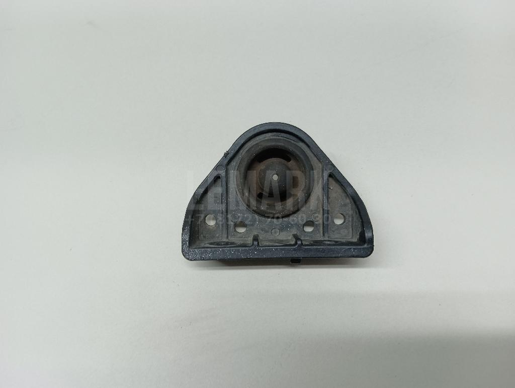 Кронштейн радиатора 25333D9000 Hyundai-Kia