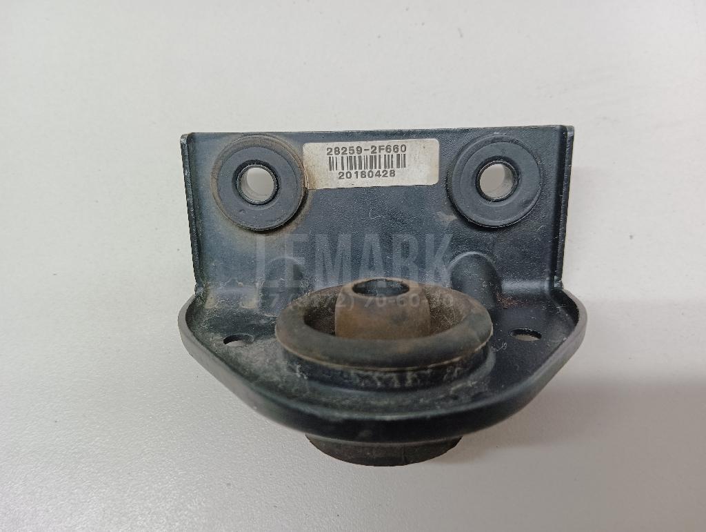 Кронштейн интеркулера 282592F660 Hyundai-Kia