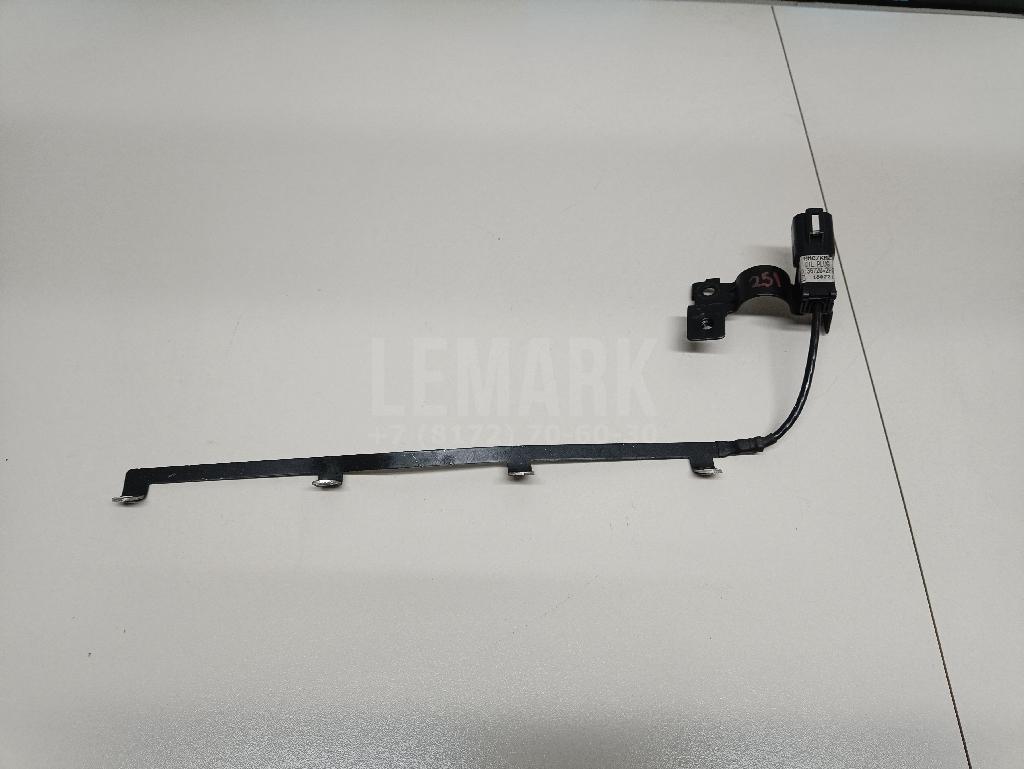 Клемма свечей накаливания 367202F000 Hyundai-Kia