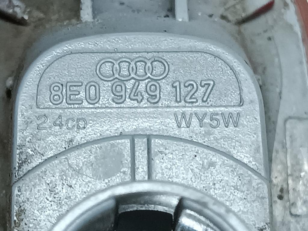 Повторитель на крыло для  Audi A1 (8X) 2010-2018