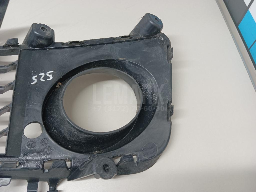 Решетка в бампер левая для  BMW X5 F15/F85 2013-2018