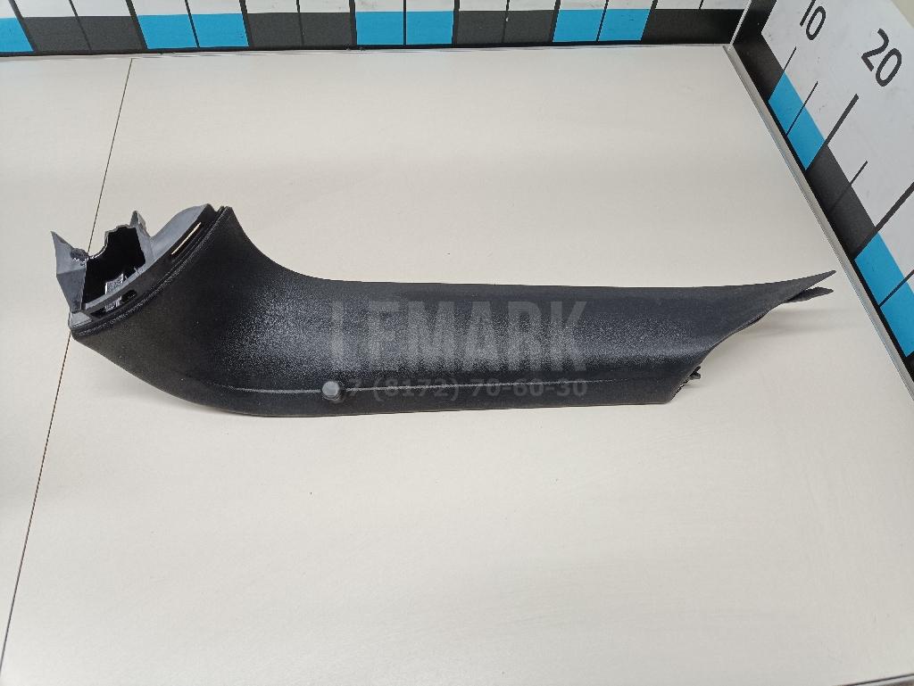 Обшивка двери багажника 5N0867704B82V VAG