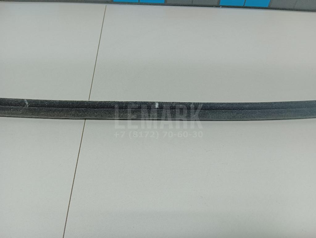 Накладка стекла заднего левого для  BMW X5 E70 2007-2013
