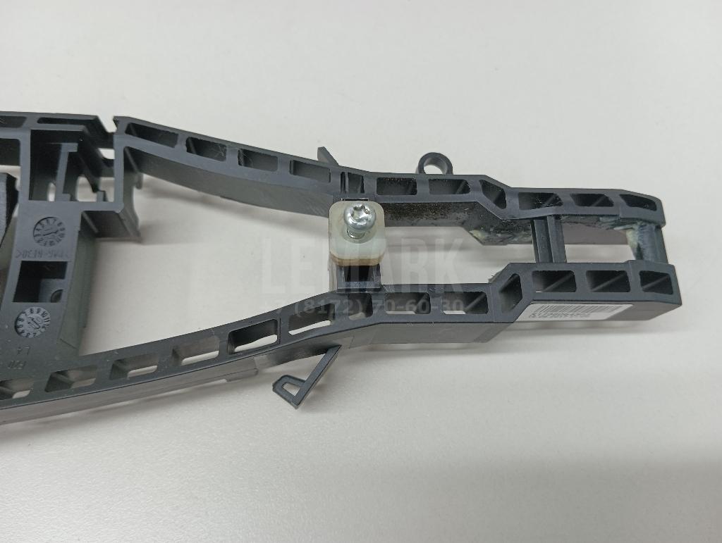 Кронштейн ручки для  BMW 2-serie F45/F46 Tourer 2015-2022