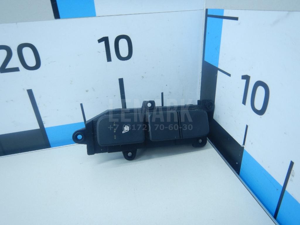 Кнопка обогрева сидений 933152W2104X Hyundai-Kia