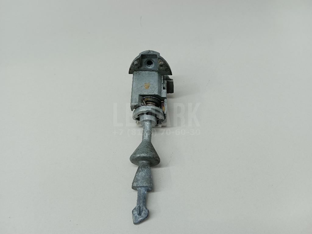 Вставка замка двери лев. для  BMW 3-serie E90/E91 2005-2012