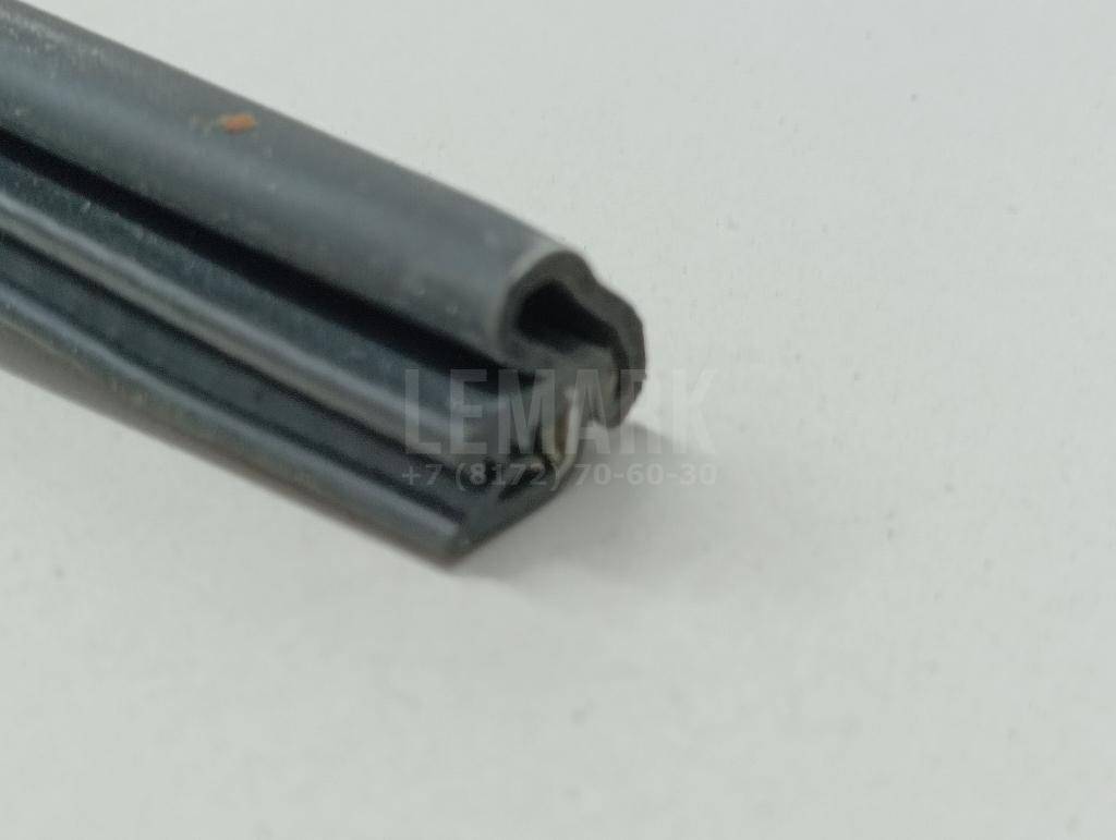 Уплотнитель двери для  BMW X5 F15/F85 2013-2018