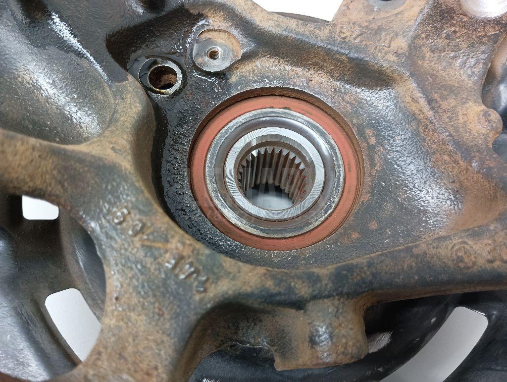 Кулак поворотный задний правый для  BMW 5-serie E60/E61 2003-2009