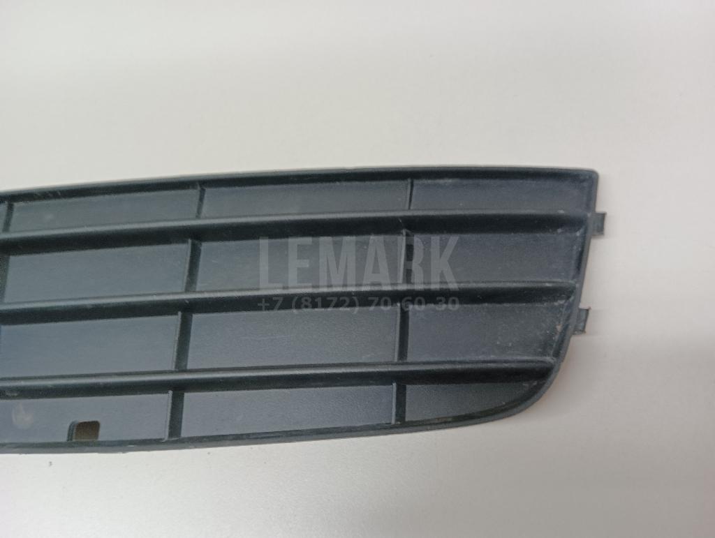 Решетка в бампер правая для  BYD Yangwang U8 2023