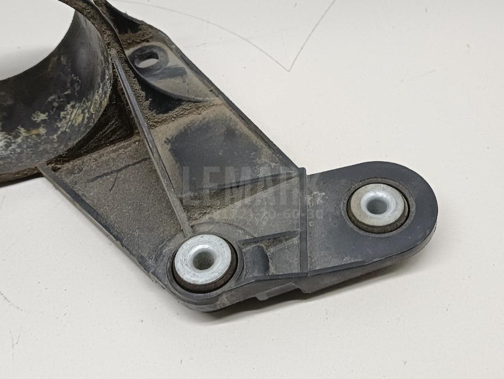 Кронштейн осушителя для  BMW 7-serie E65/E66 2001-2008
