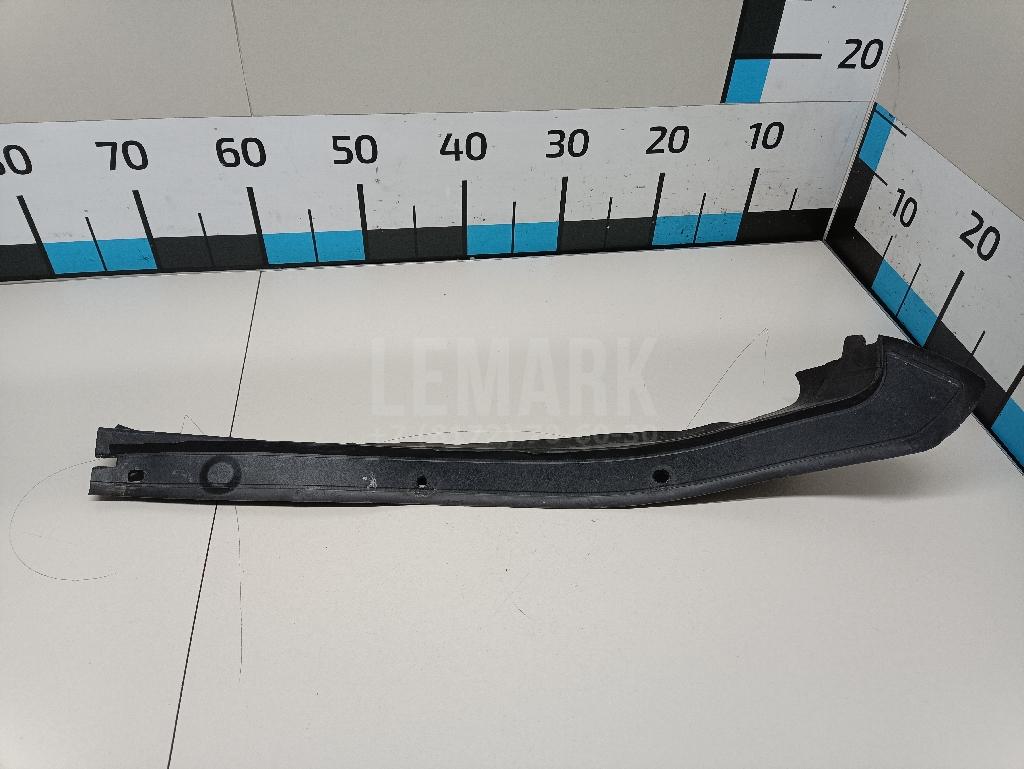 Уплотнитель (наружный) для  BMW X1 F48 2014-2022
