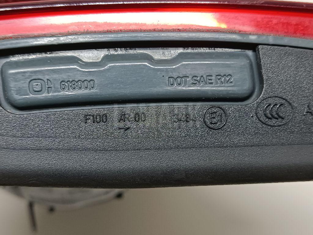 Фонарь задний внутренний правый для  Audi A6 [C5] 1997-2004