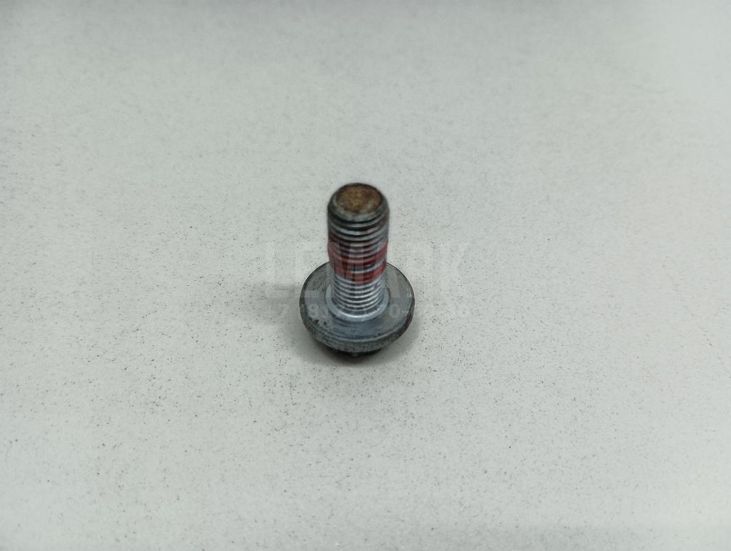 Болт маховика 9091301027 Toyota