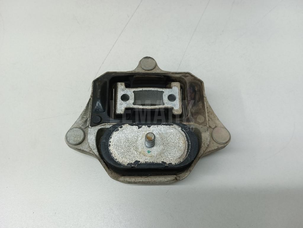 Опора КПП для  Audi A4 [B5] 1994-2001