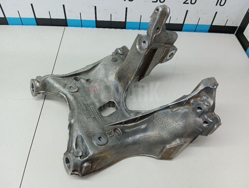 Кронштейн передней балки для  Audi A3 (8L1) 1996-2003