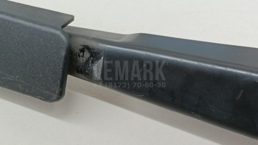 Поводок стеклоочистителя передний правый для  BMW 1-serie E87/E81 2004-2011