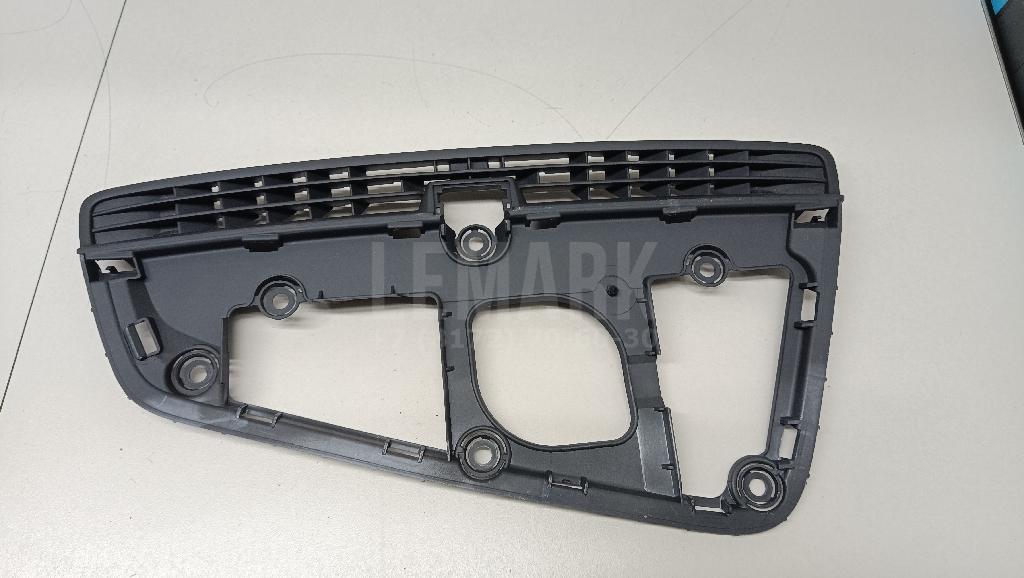 Дефлектор воздушный для  BMW 2-serie F45/F46 Tourer 2015-2022