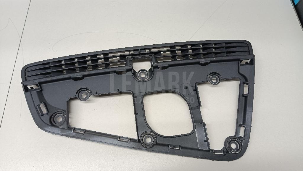 Дефлектор воздушный для  BMW 2-serie F45/F46 Tourer 2015-2022