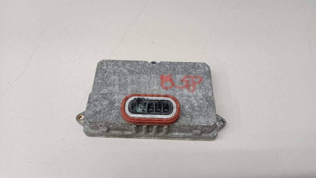 Блок ксеноновой лампы 5DV00829000 Hella