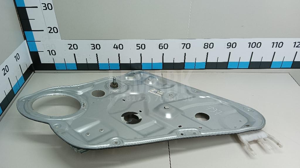 Стеклоподъемник механ. задний правый 834801H000 Hyundai-Kia