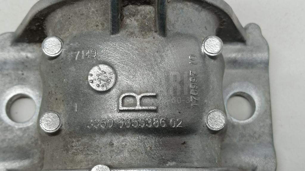 Кронштейн крепления заднего стабилизатора для  Audi A4 [B6] 2000-2004