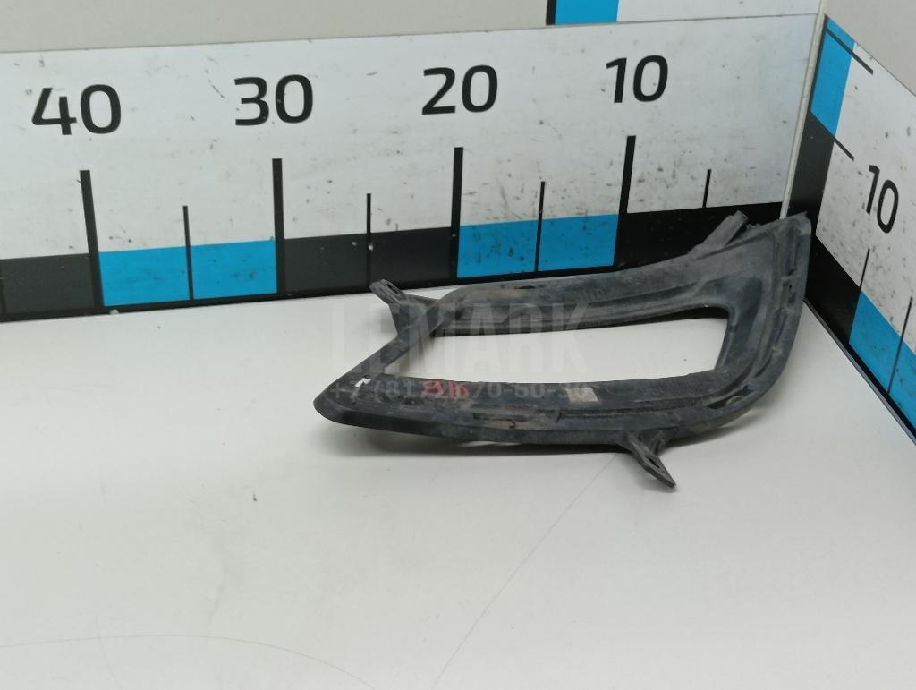 Решетка в бампер левая 865631H500 Hyundai-Kia