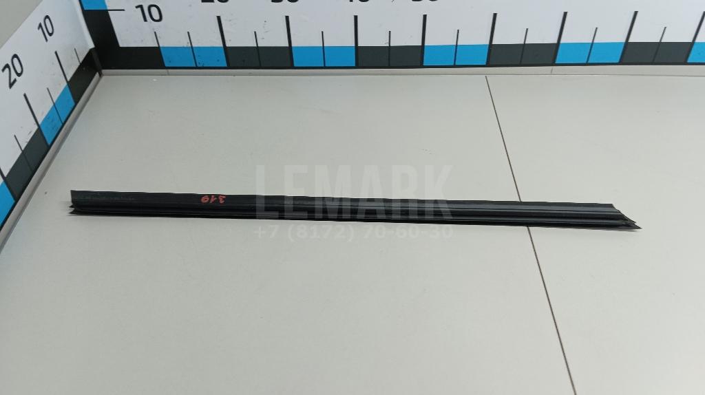 Накладка стекла переднего левого для  Brilliance M2 2006-2012