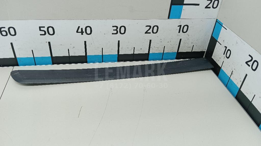 Молдинг задней правой двери 5L08537549B9 VAG