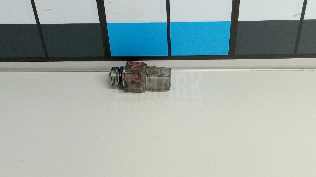 Датчик включения заднего хода 1406051 Ford