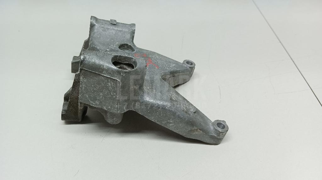Кронштейн генератора для  BMW 3-serie F30/F31/F80 2011-2020