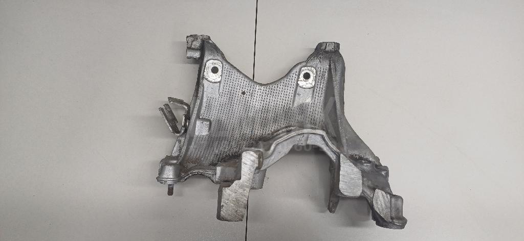 Кронштейн передней балки для  BMW 1-serie E82/E88 2007-2013