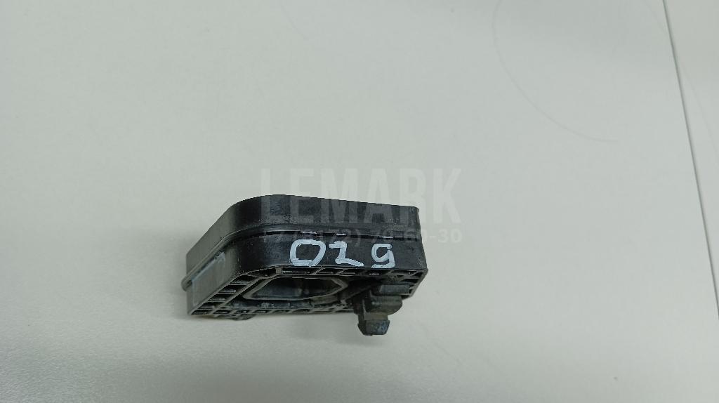 Подушка радиатора для  Cadillac ELR 2013-2016