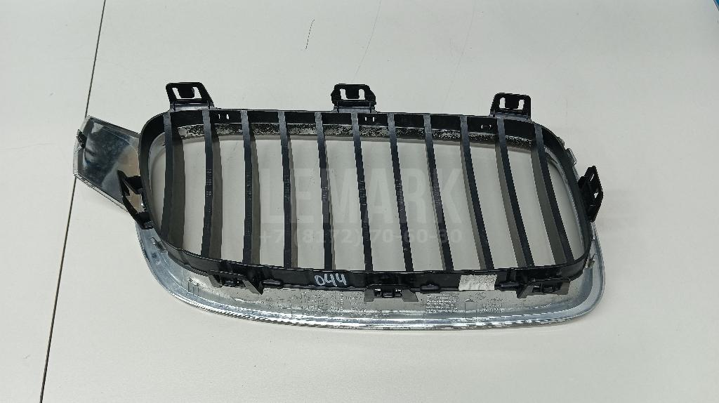Решетка радиатора левая для  BMW 5-serie E60/E61 2003-2009