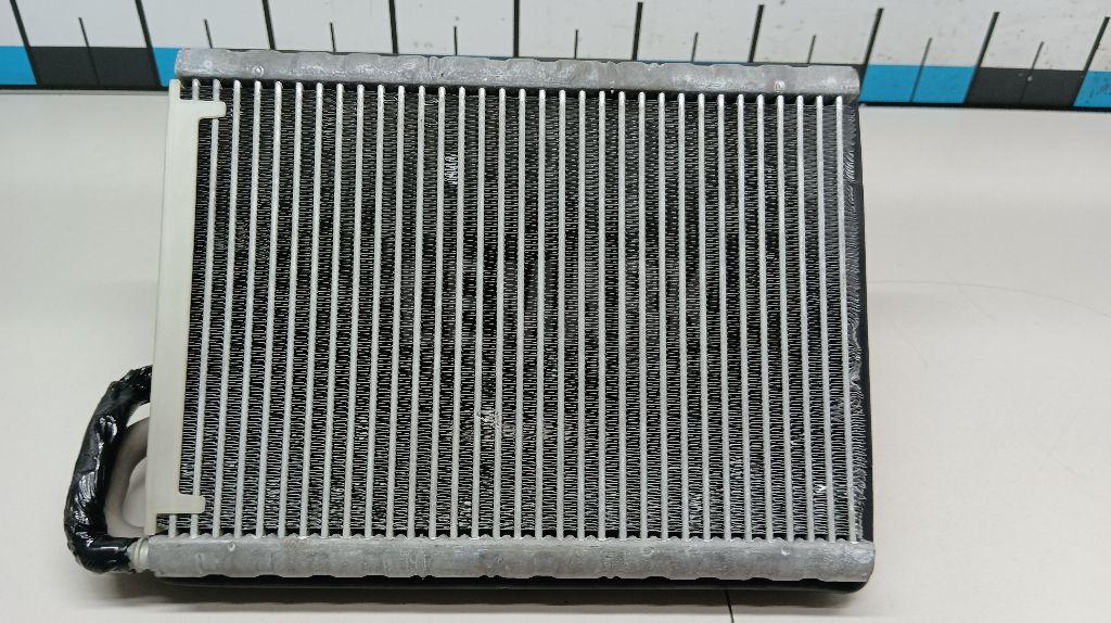 Испаритель кондиционера для  Audi 50 0-1978