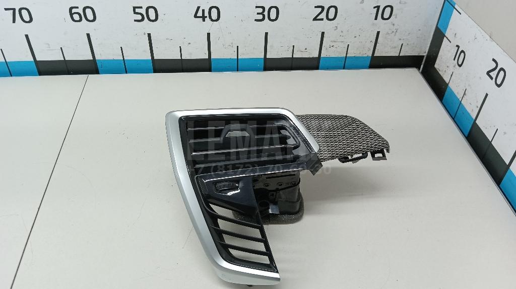 Дефлектор воздушный для  Audi Q6 2022