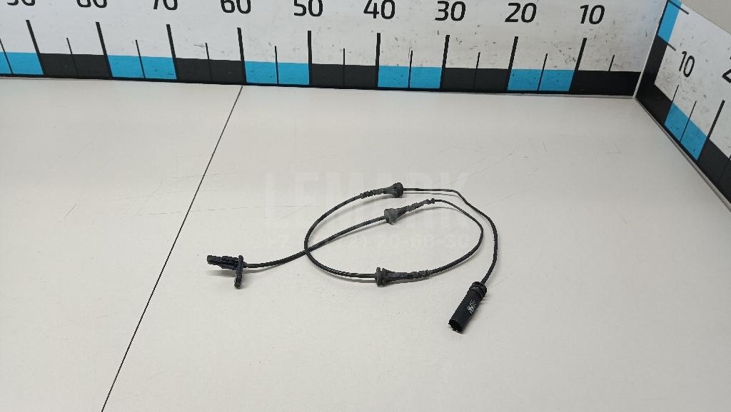 Датчик ABS передний