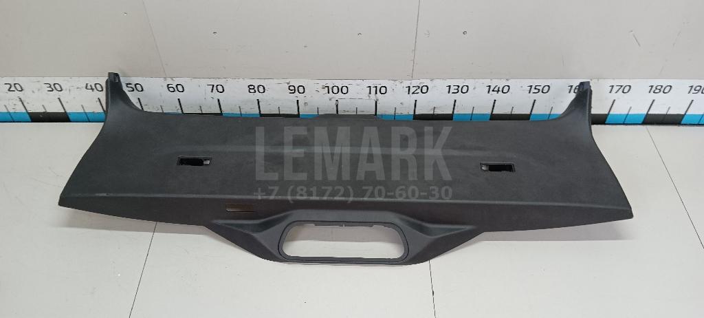 Обшивка двери багажника для  BMW 5-serie E60/E61 2003-2009